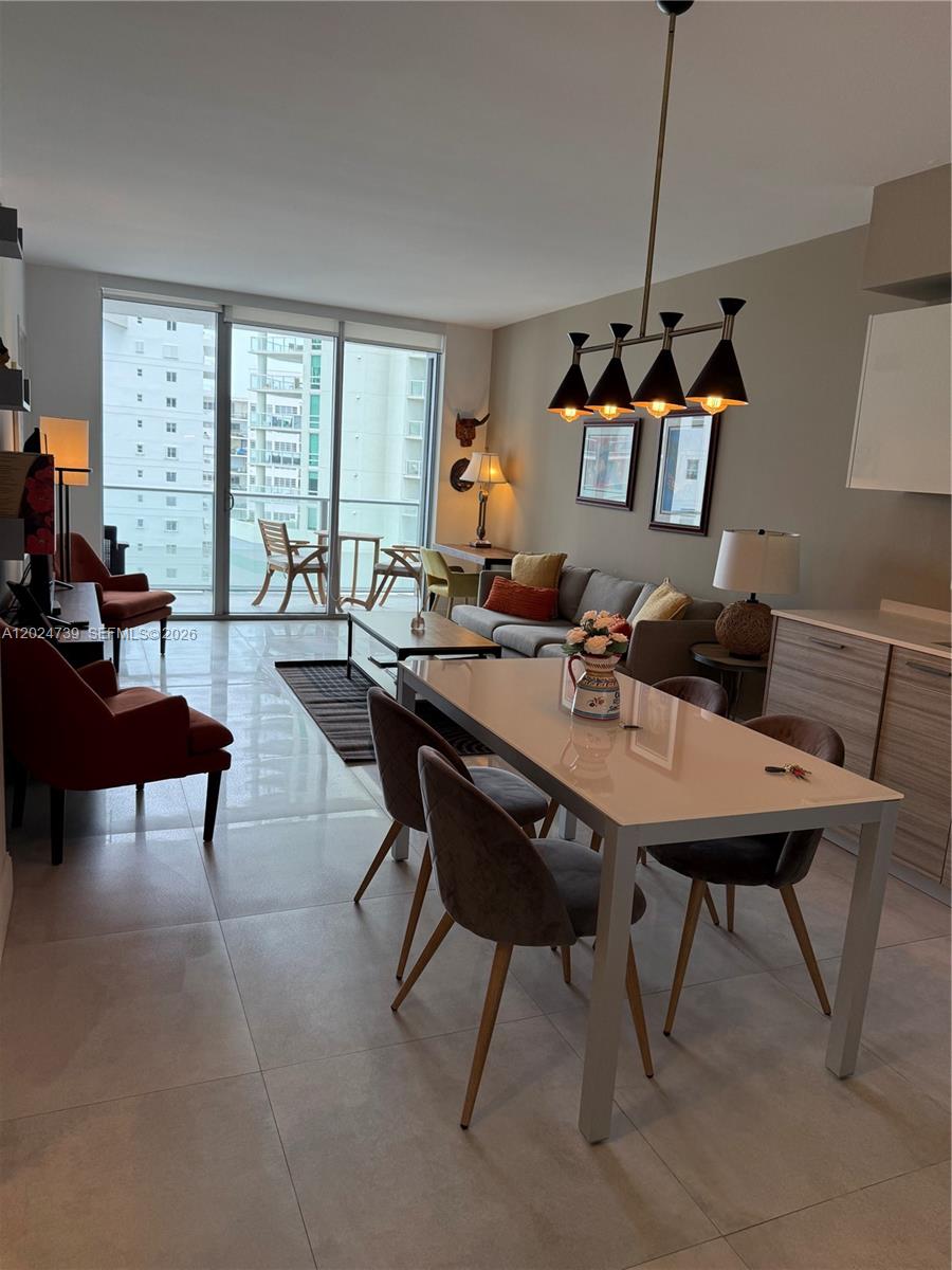 image Brickell House5