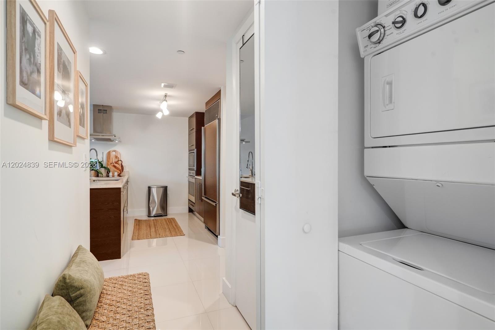 495 Brickell Ave #409 Miami, FL 33131
