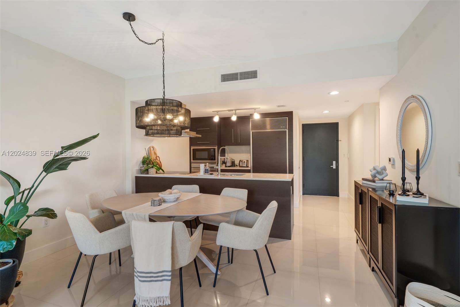 495 Brickell Ave #409 Miami, FL 33131