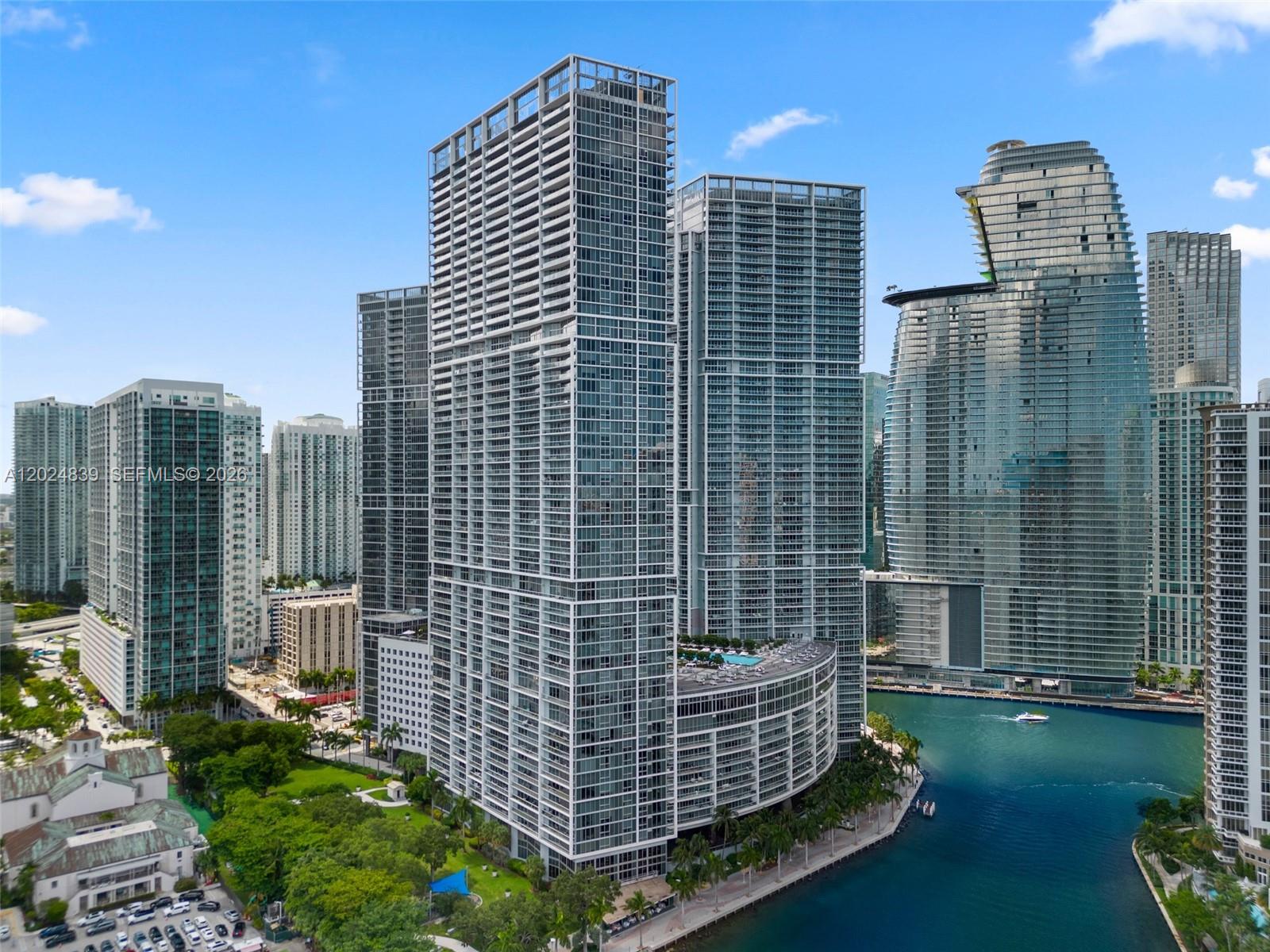 495 Brickell Ave #409 Miami, FL 33131