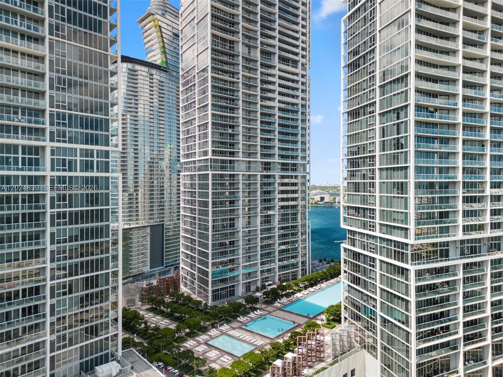 495 Brickell Ave #409 Miami, FL 33131