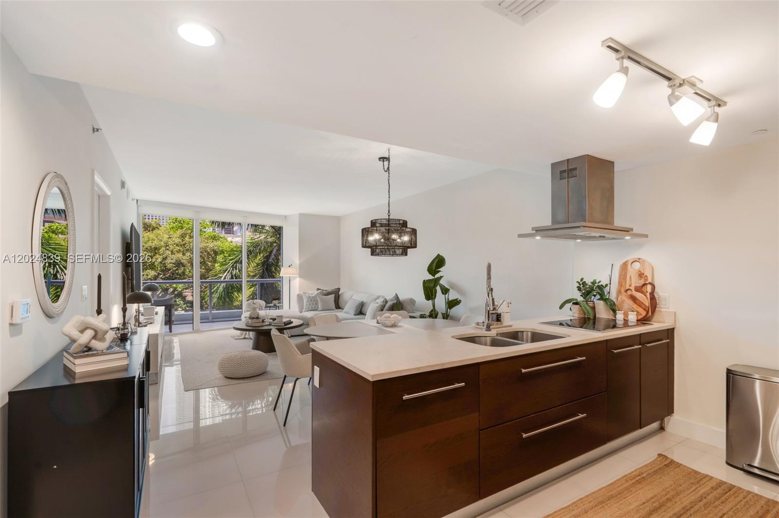 495 Brickell Ave #409 Miami, FL 33131