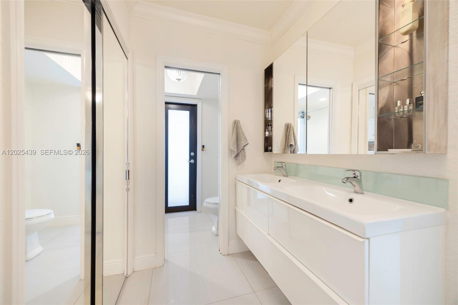14700 Sailfish Dr Coral Gables, FL 33158