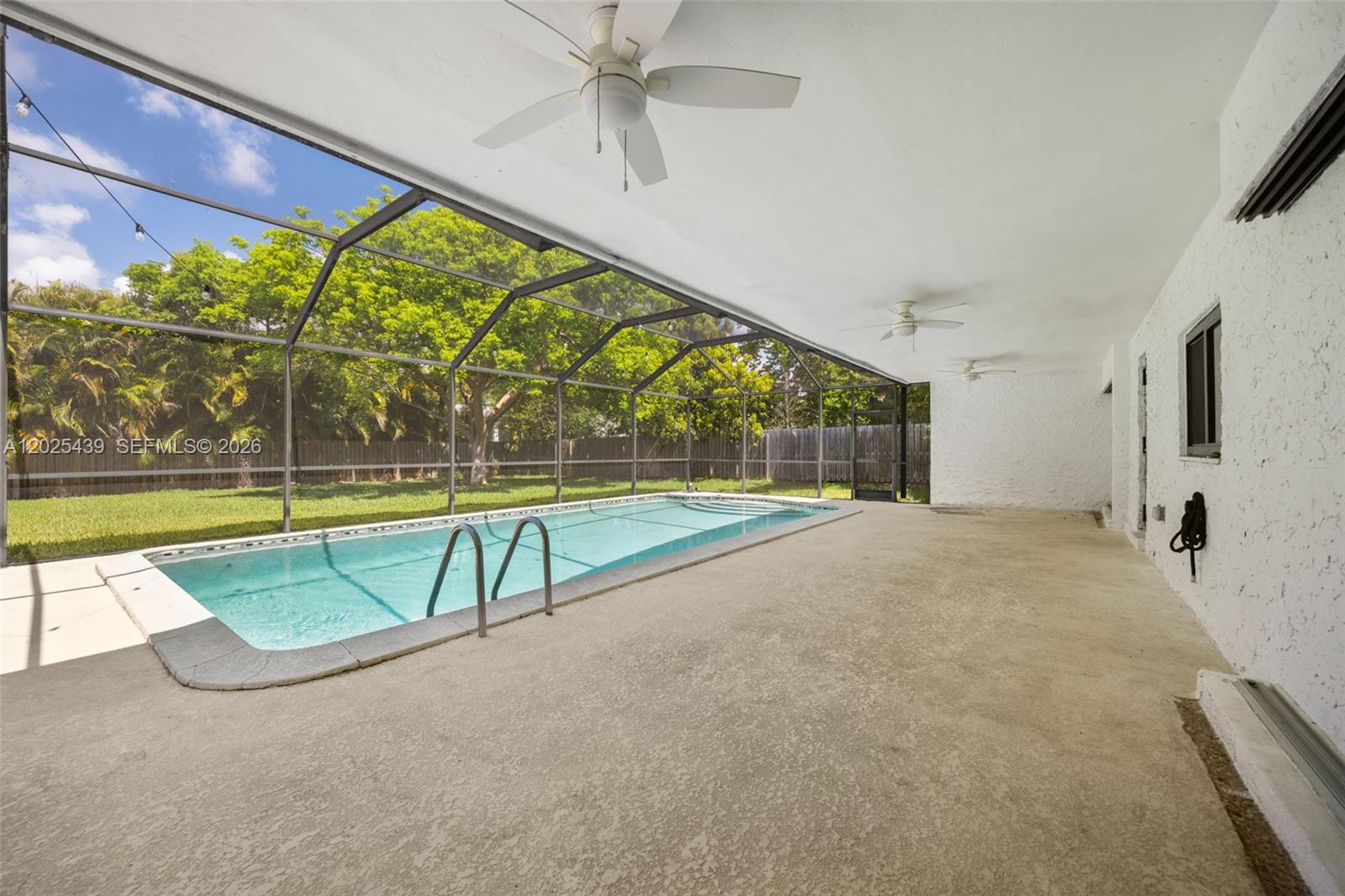 14700 Sailfish Dr Coral Gables, FL 33158