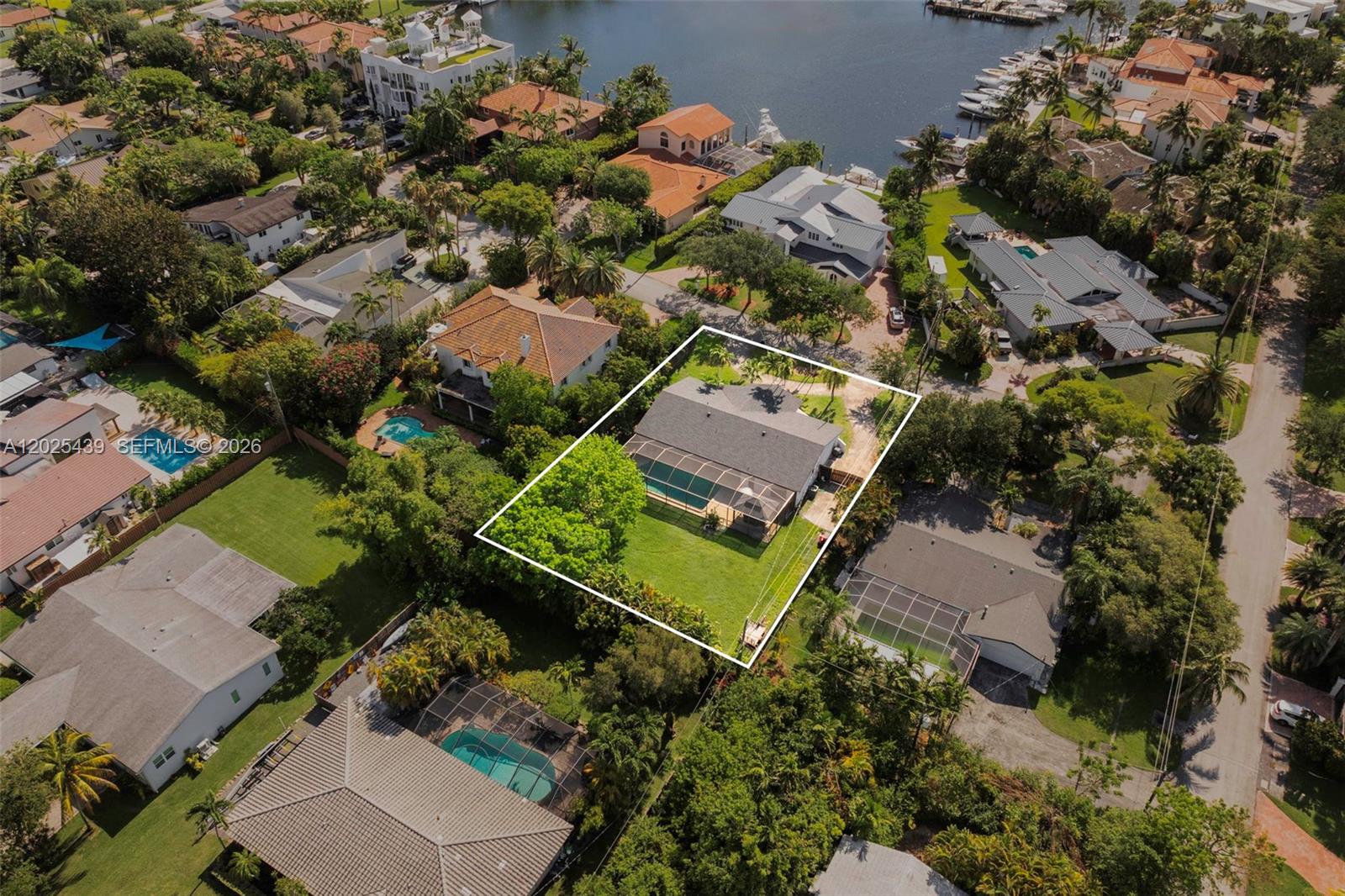 14700 Sailfish Dr Coral Gables, FL 33158