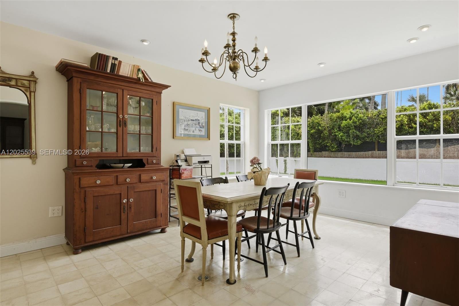 2535 Sunset Miami Beach, FL 33140