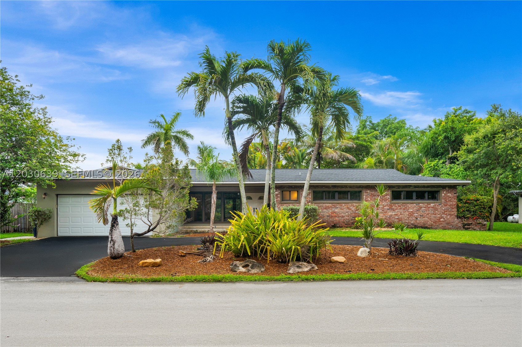 6311 SW 65th Ave South Miami, FL 33143