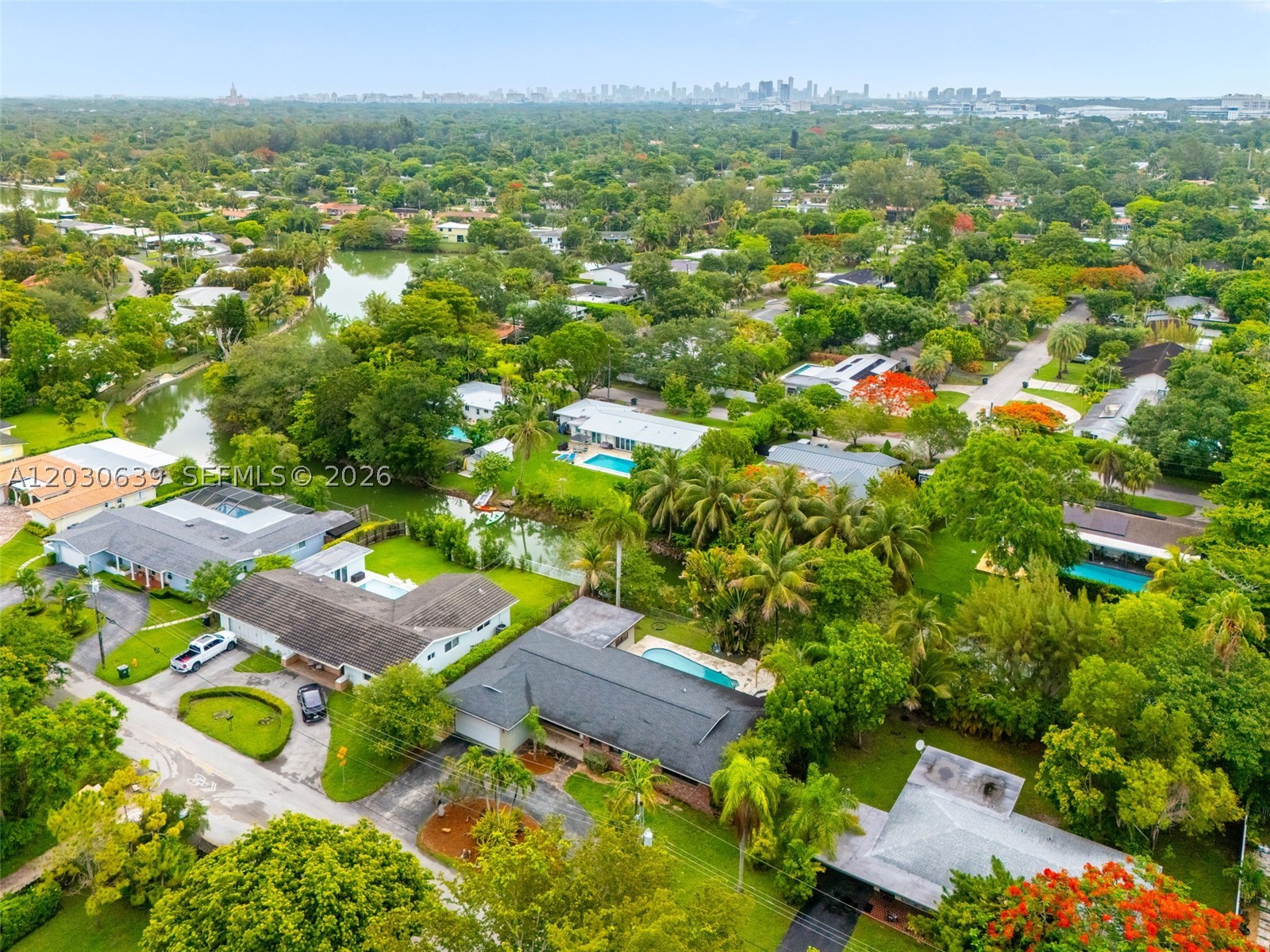 6311 SW 65th Ave South Miami, FL 33143