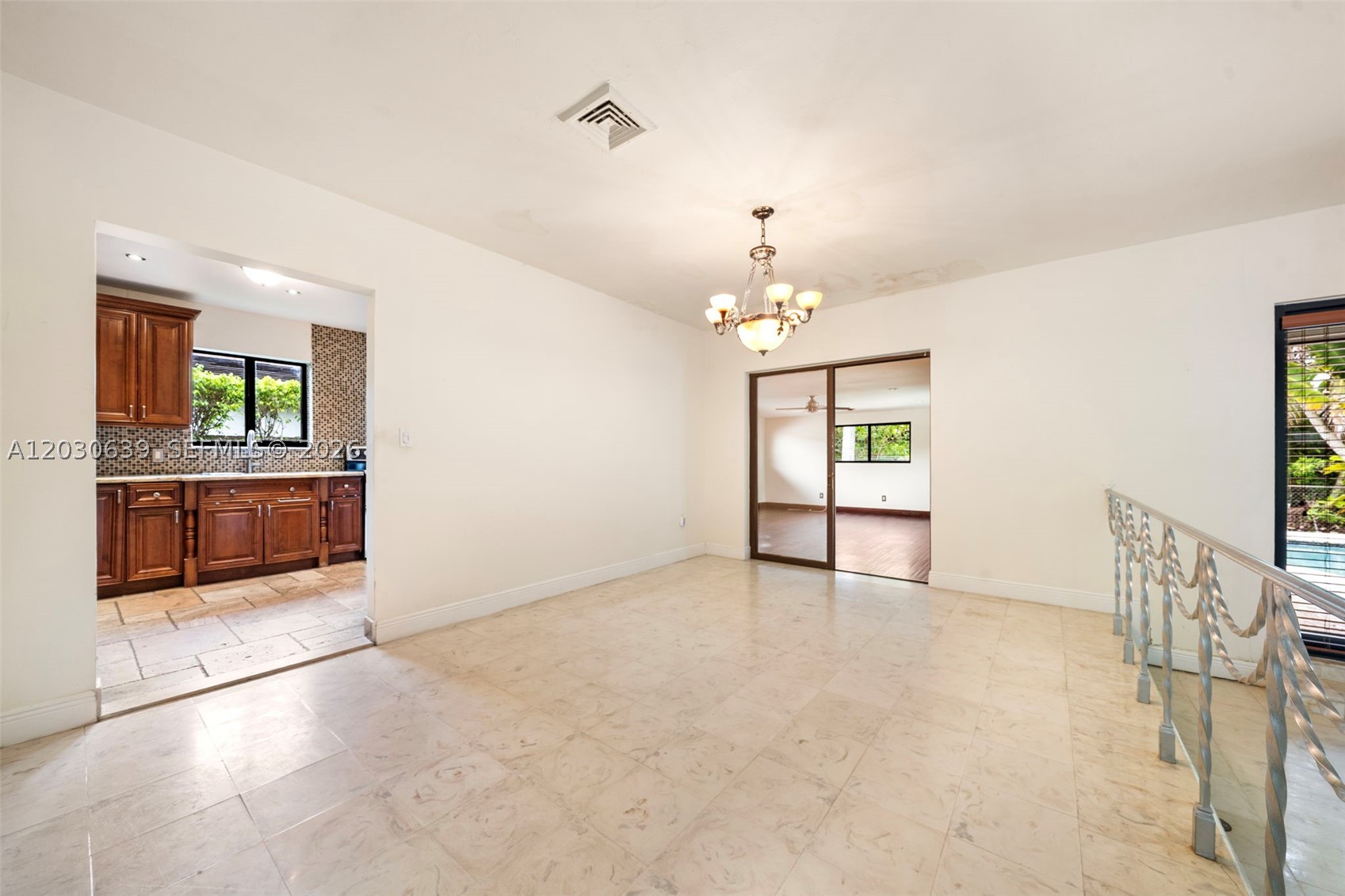 6311 SW 65th Ave South Miami, FL 33143