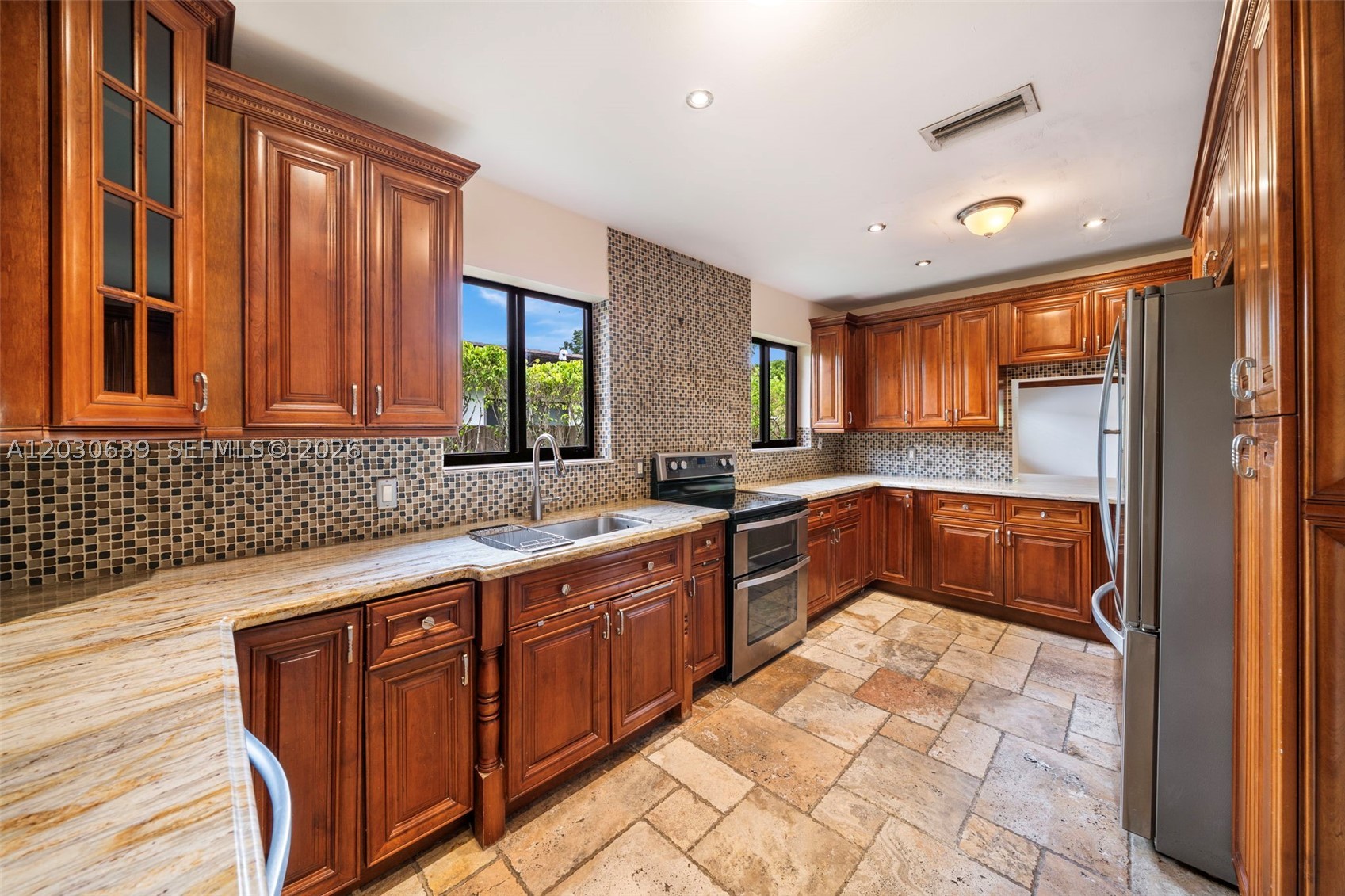 6311 SW 65th Ave South Miami, FL 33143