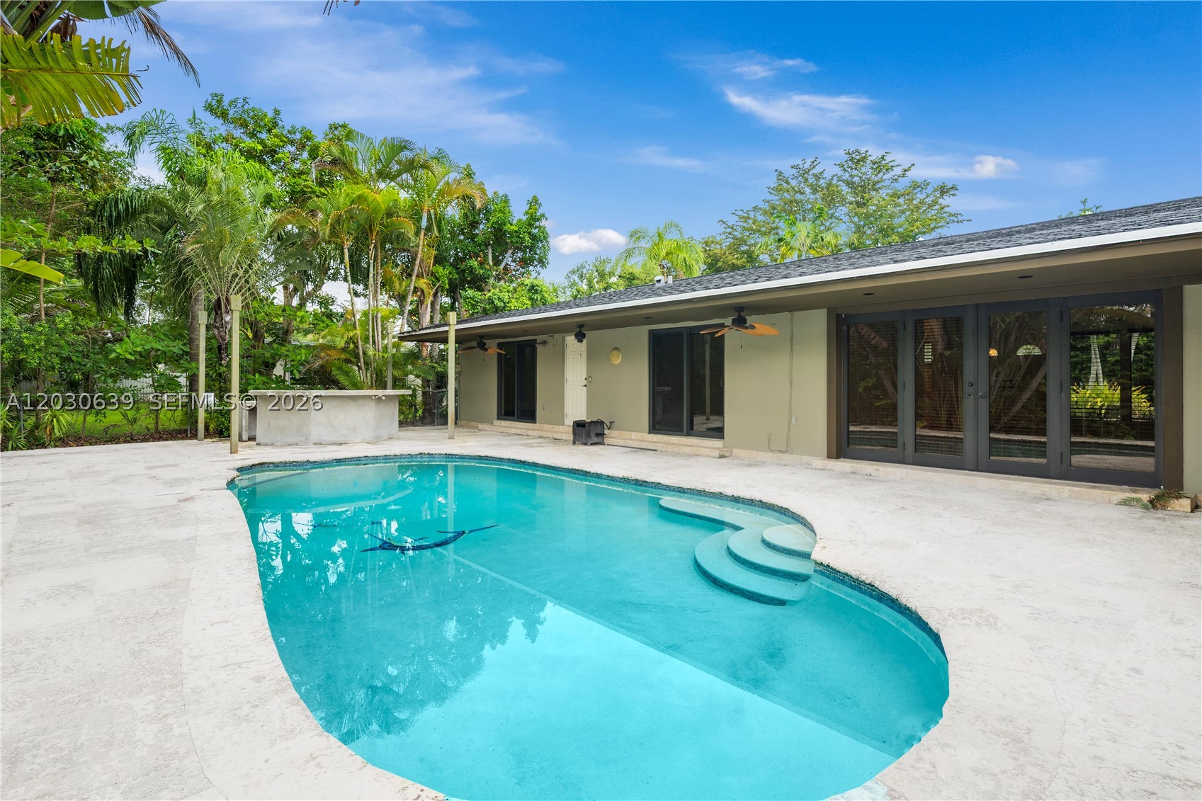 6311 SW 65th Ave South Miami, FL 33143