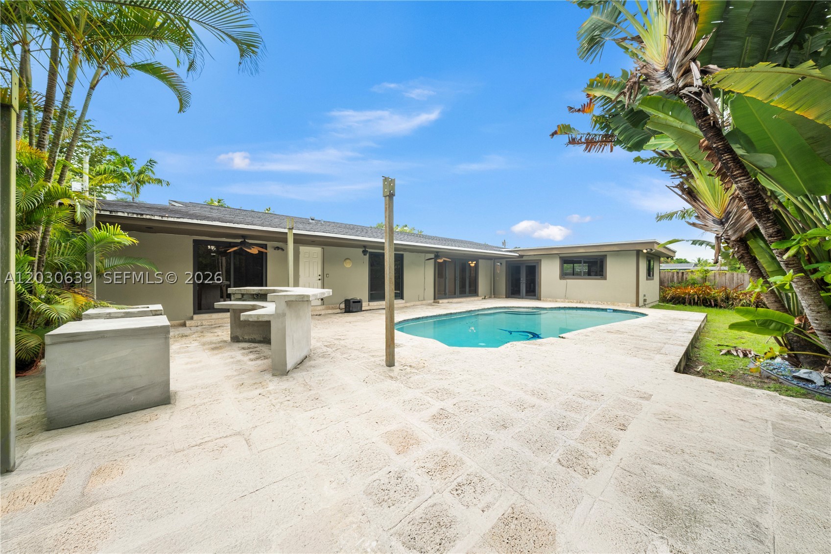 6311 SW 65th Ave South Miami, FL 33143