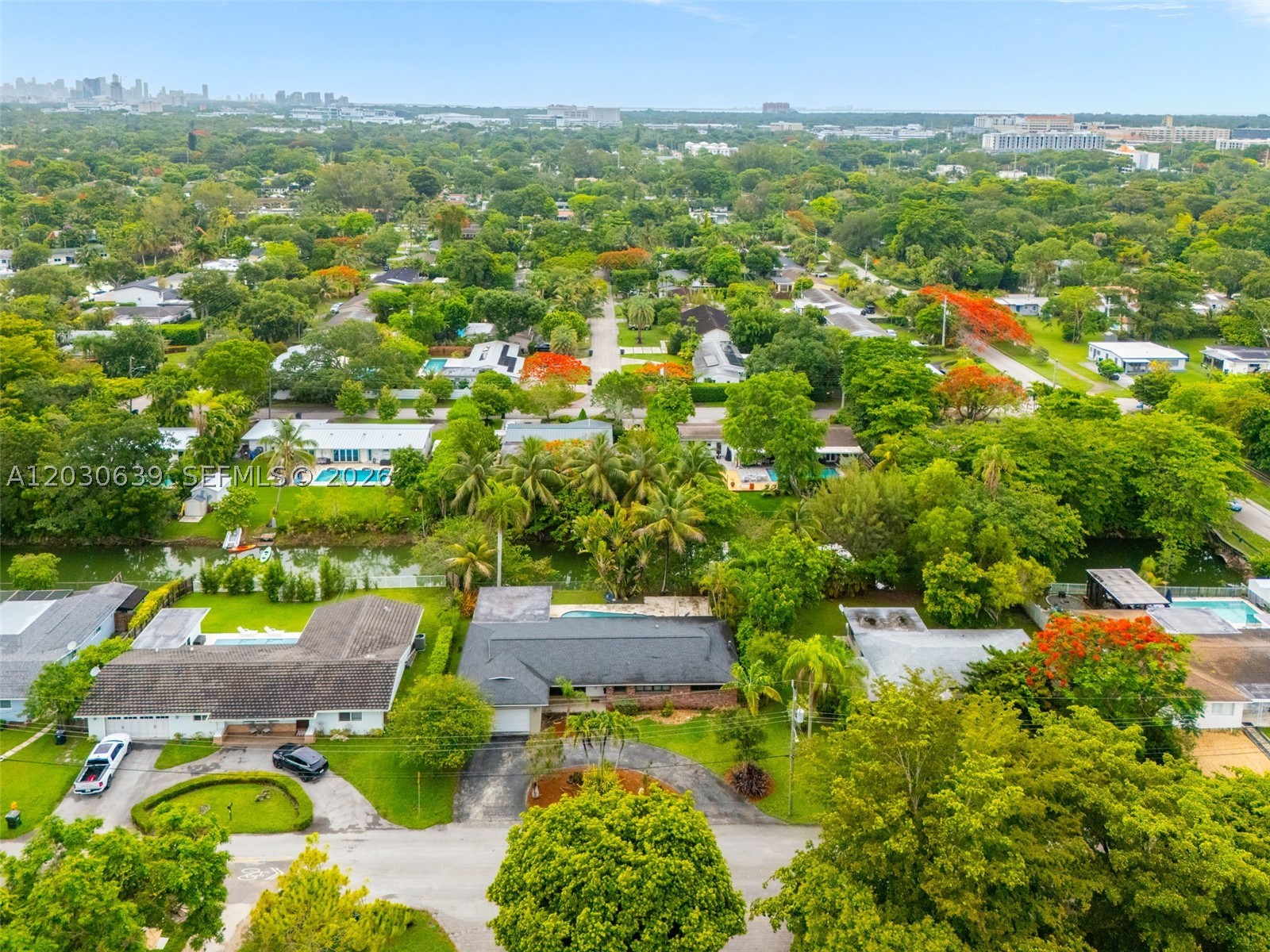 6311 SW 65th Ave South Miami, FL 33143