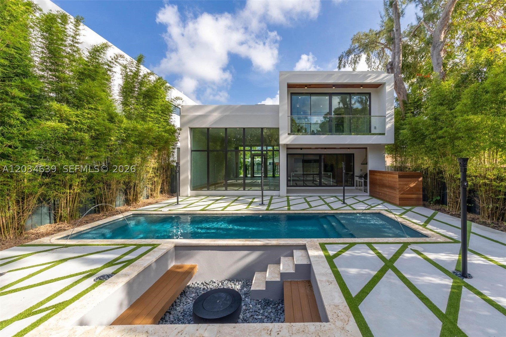 43 NW 42nd St Miami, FL 33127