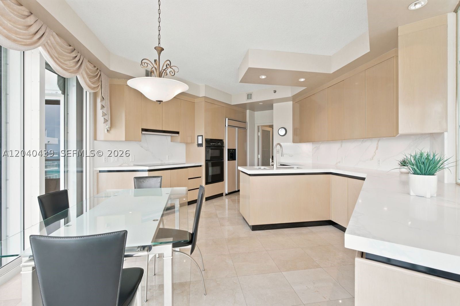 16445 Collins Ave #OS21/26(11B) Sunny Isles Beach, FL 33160