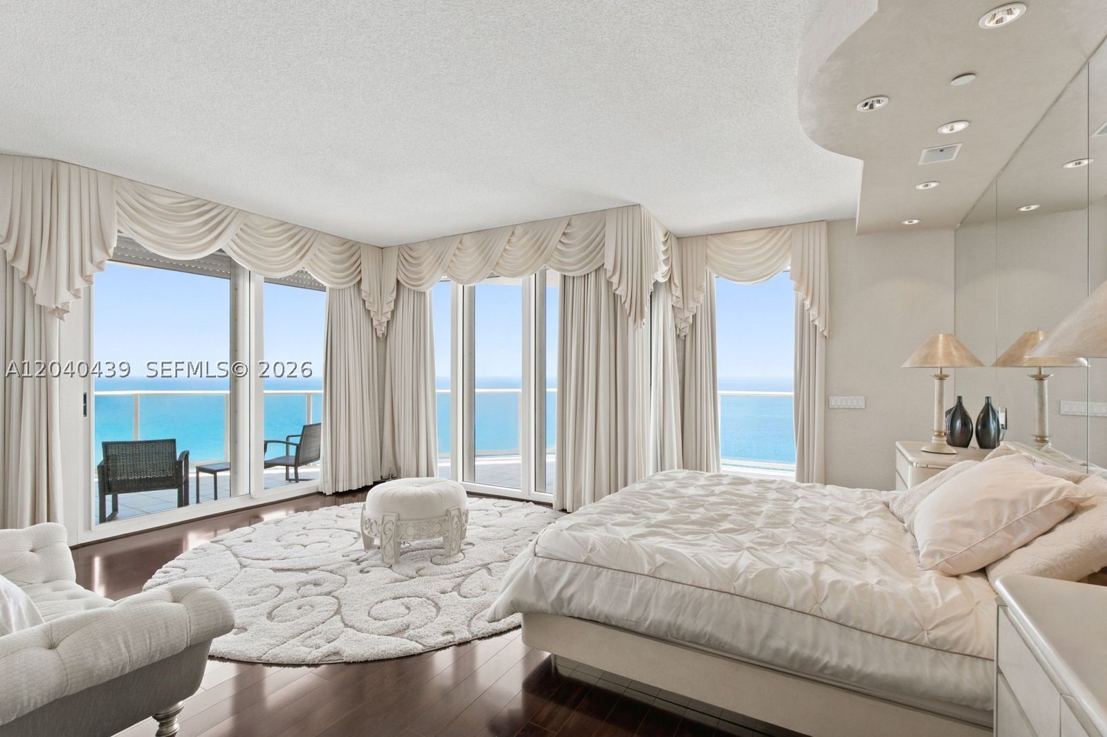 16445 Collins Ave #OS21/26(11B) Sunny Isles Beach, FL 33160