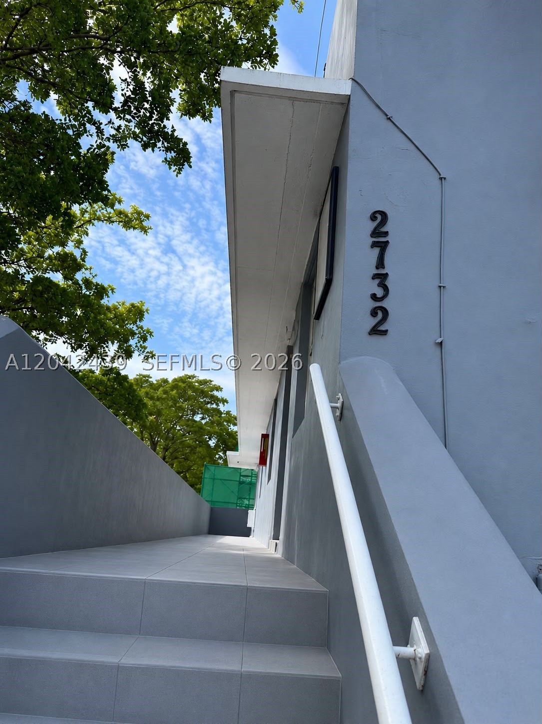 2732 SW 22nd St #3