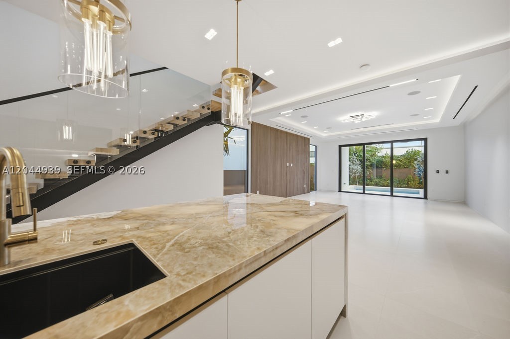 1332 NE 16th Ter Fort Lauderdale, FL 33304