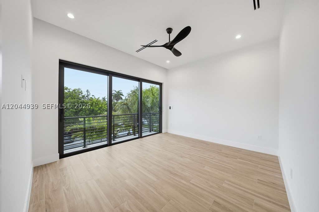 1332 NE 16th Ter Fort Lauderdale, FL 33304