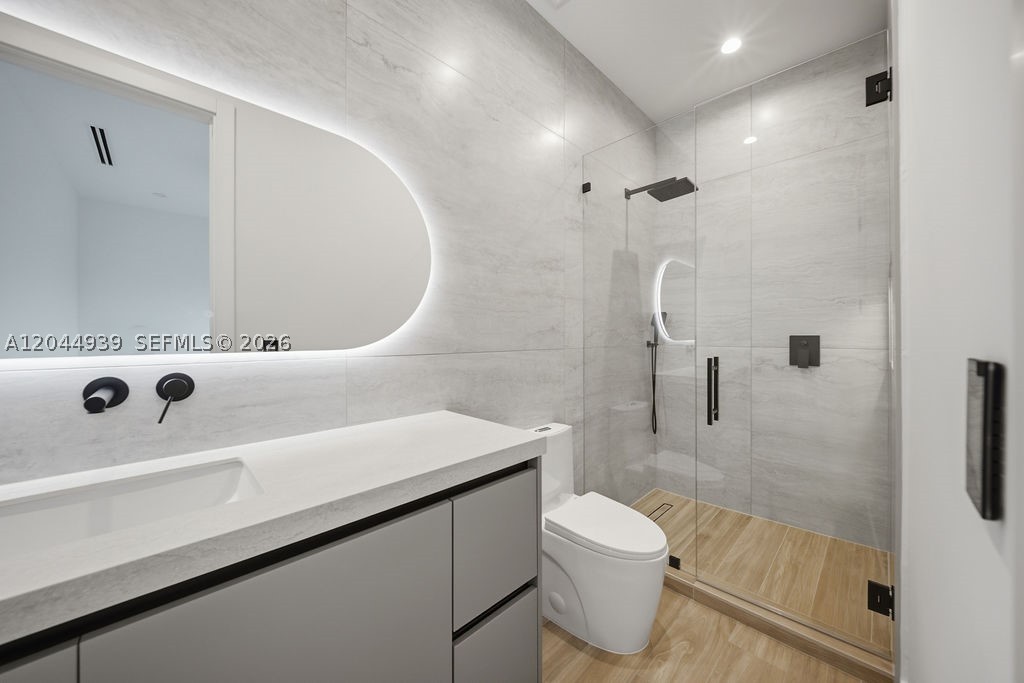 1332 NE 16th Ter Fort Lauderdale, FL 33304