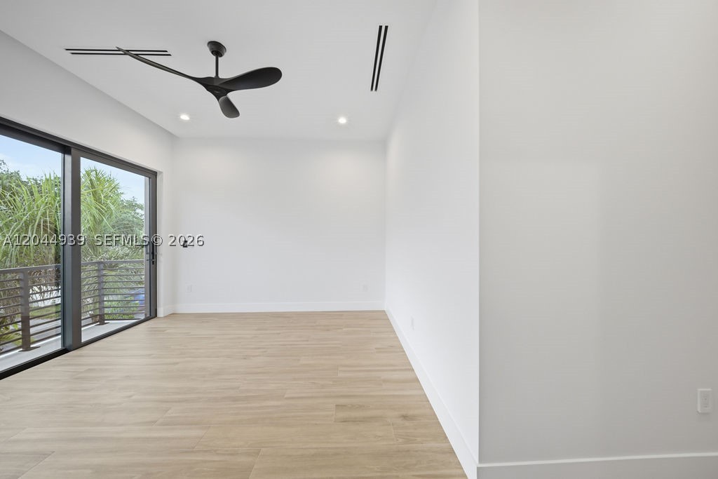 1332 NE 16th Ter Fort Lauderdale, FL 33304
