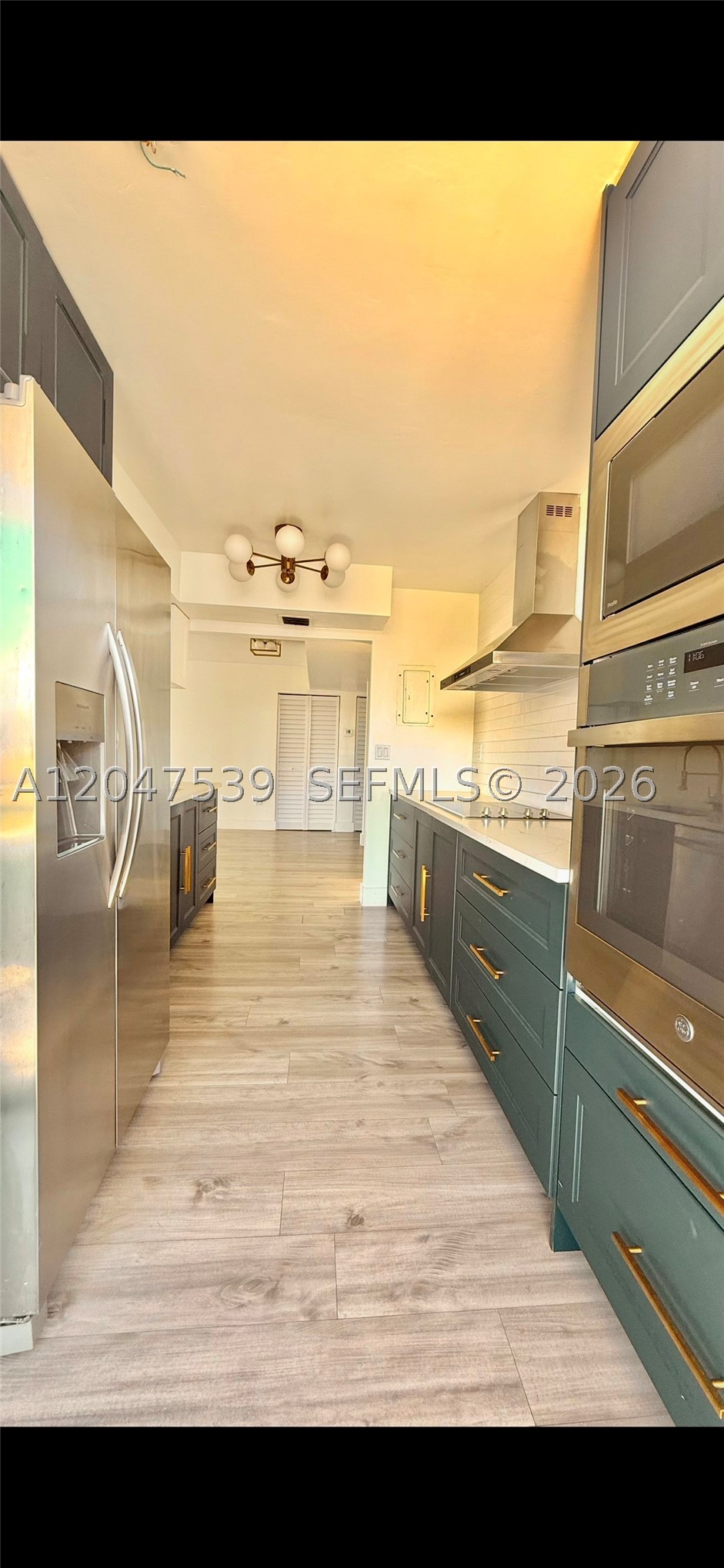 8201 Byron Ave #501