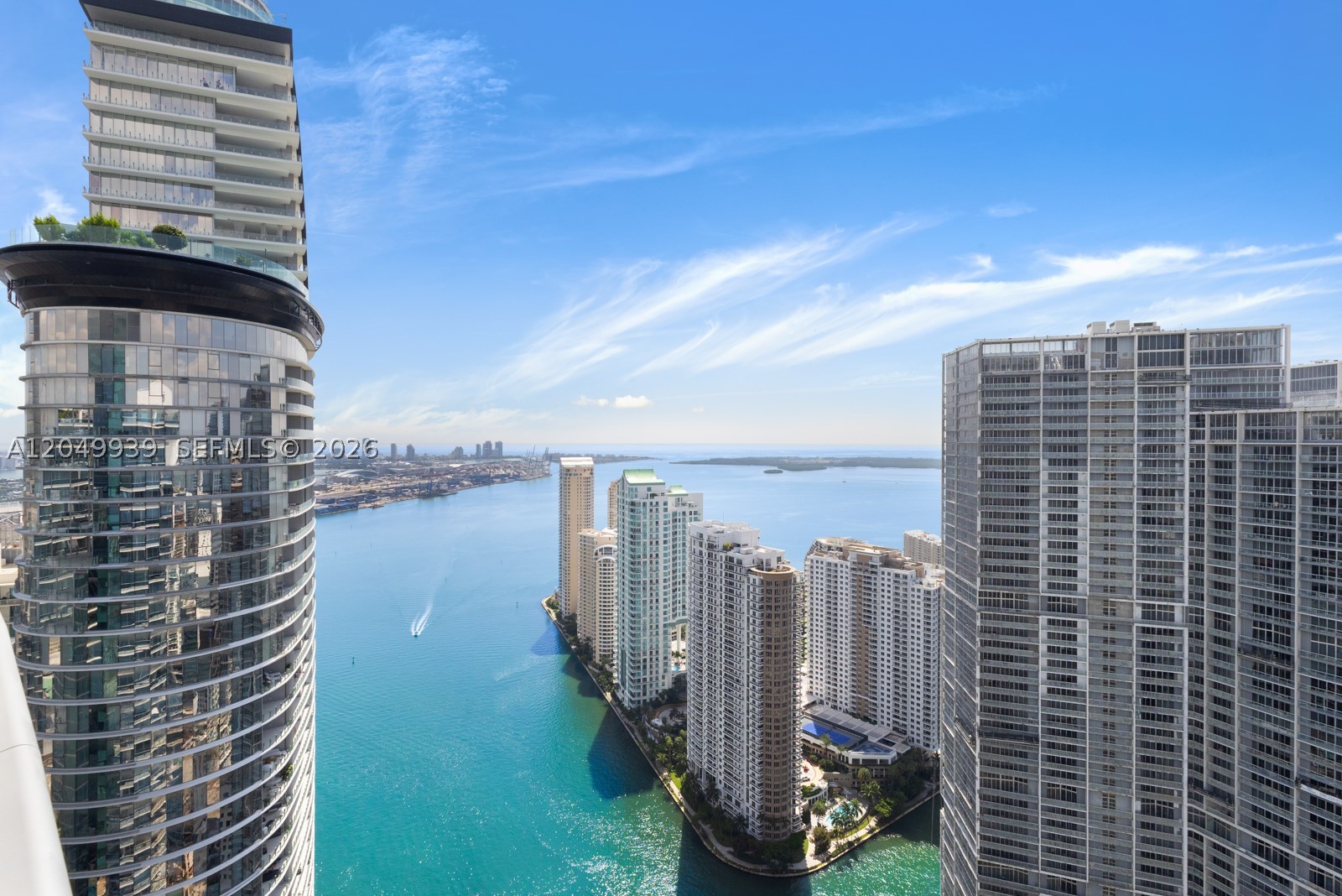 200 Biscayne Blvd Way #PH-5404 Miami, FL 33131