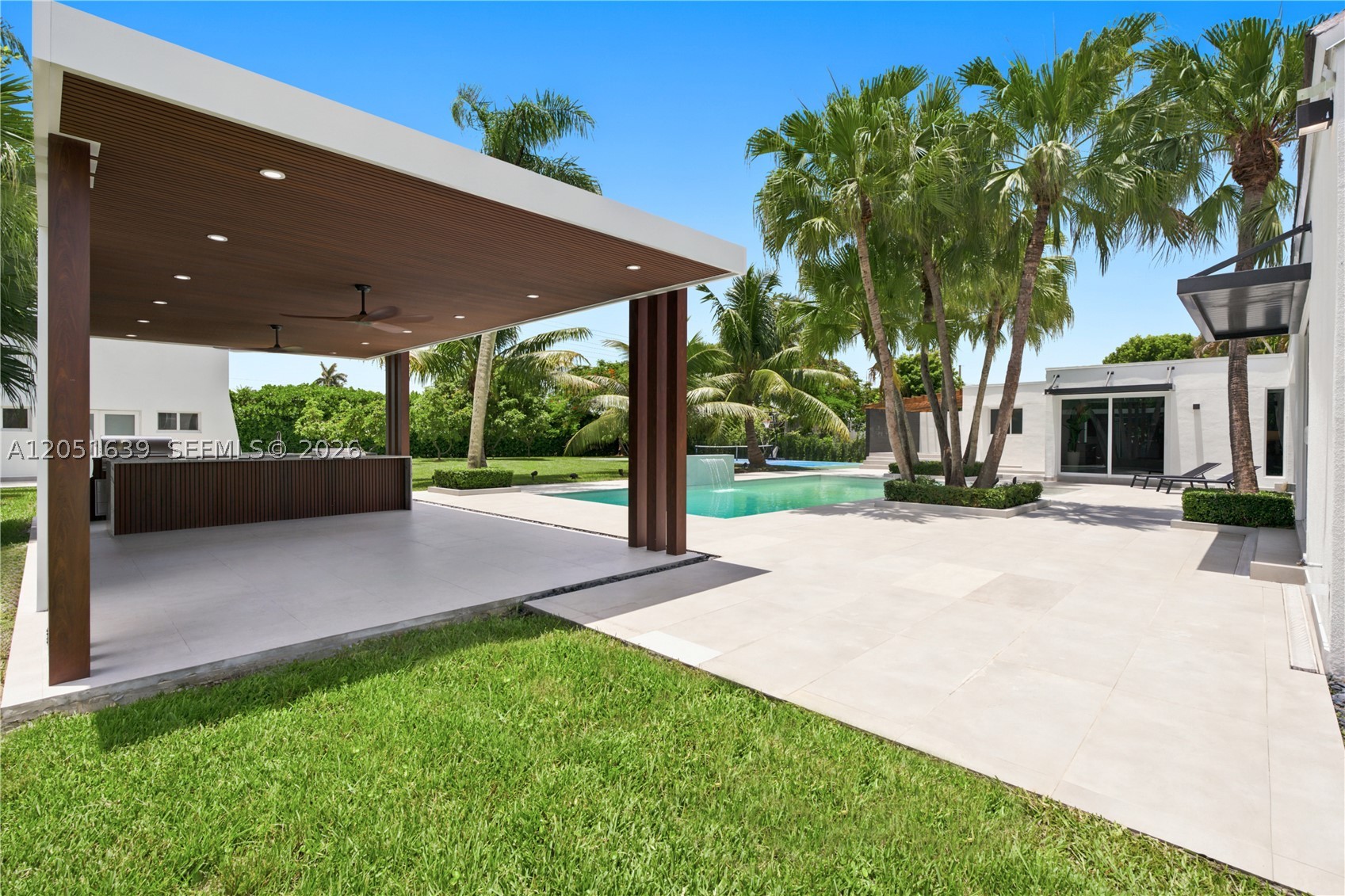 10420 SW 64th St Miami, FL 33173