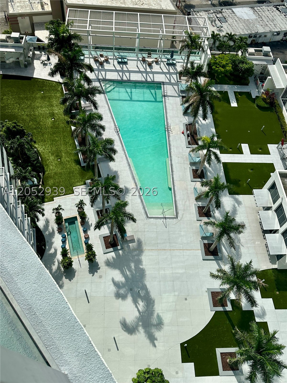 image 4 Midtown8