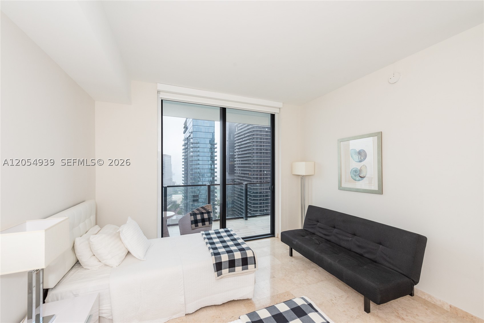 88 SW 7th St #3005 Miami, FL 33130