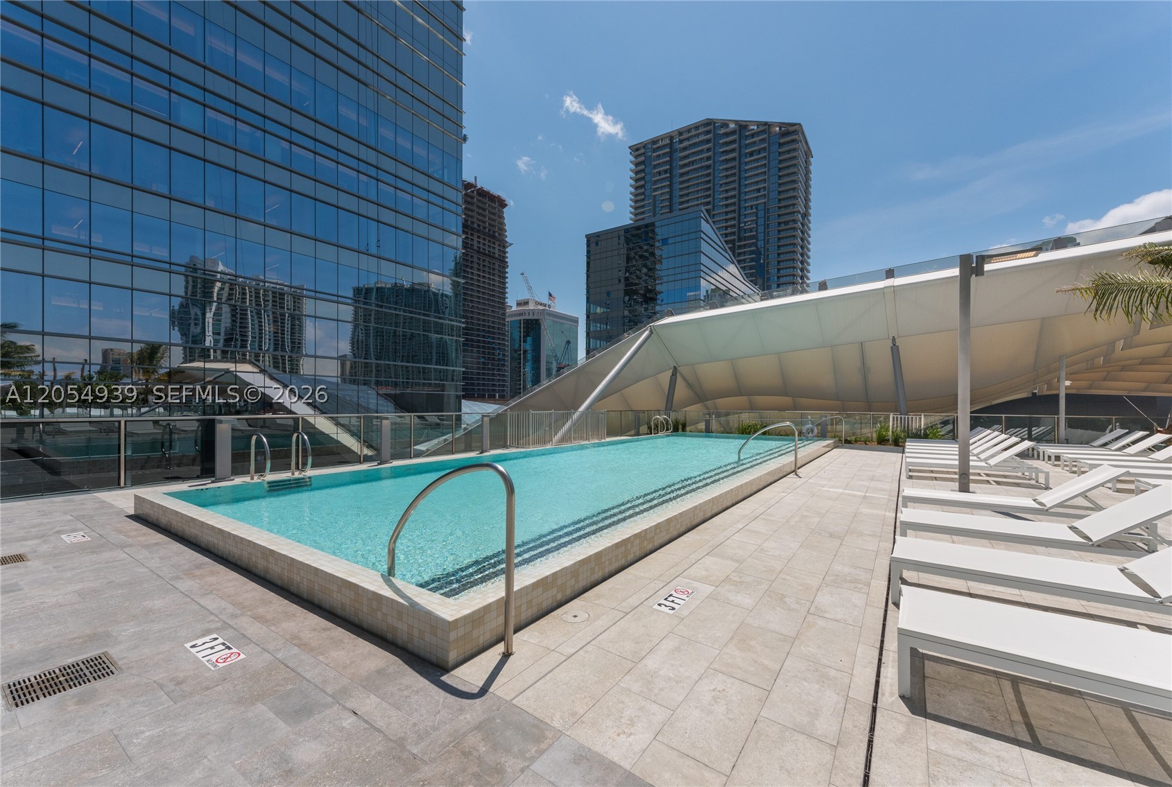 88 SW 7th St #3005 Miami, FL 33130