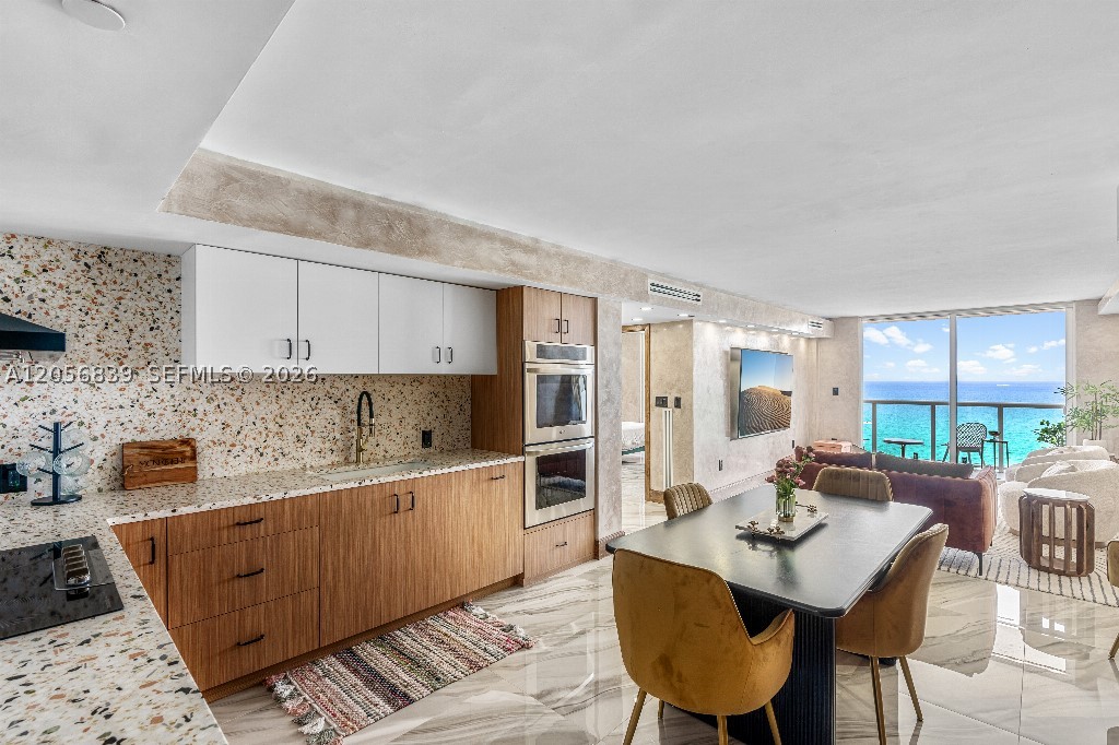 2457 Collins Ave #1603 Miami Beach, FL 33140
