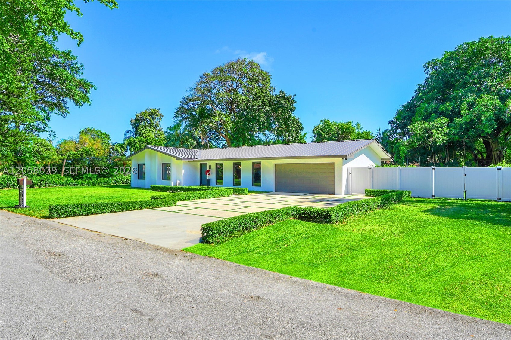 8820 SW 182nd Ter