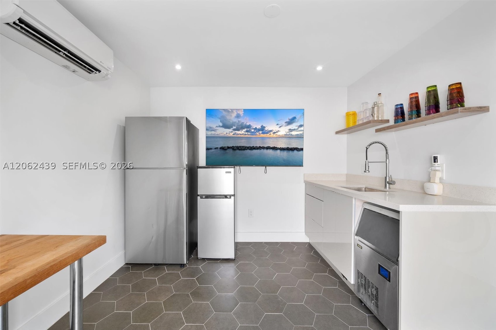 742 NE 82nd Ter Miami, FL 33138