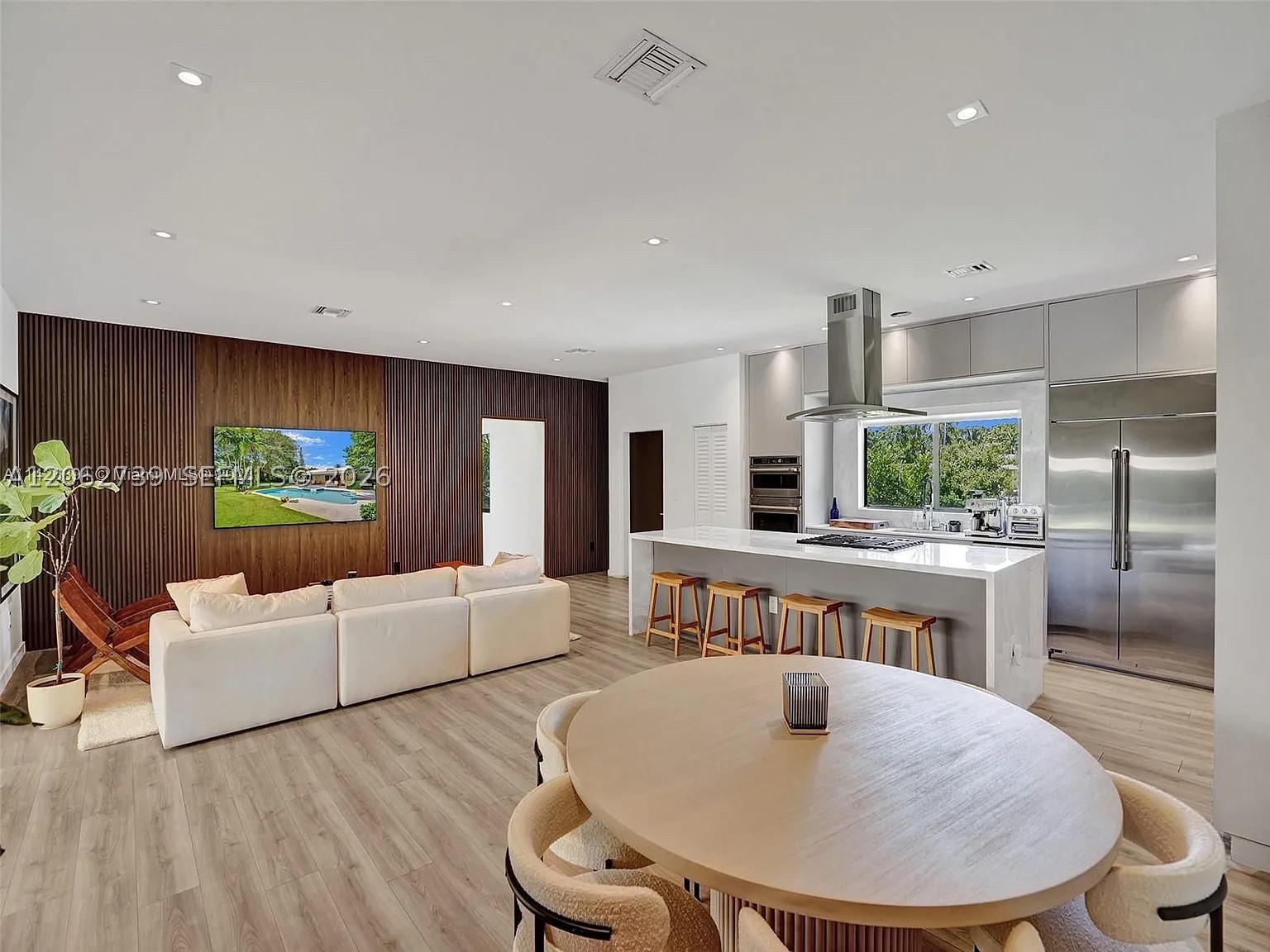 5705 SW 60th Ave #NA South Miami, FL 33143