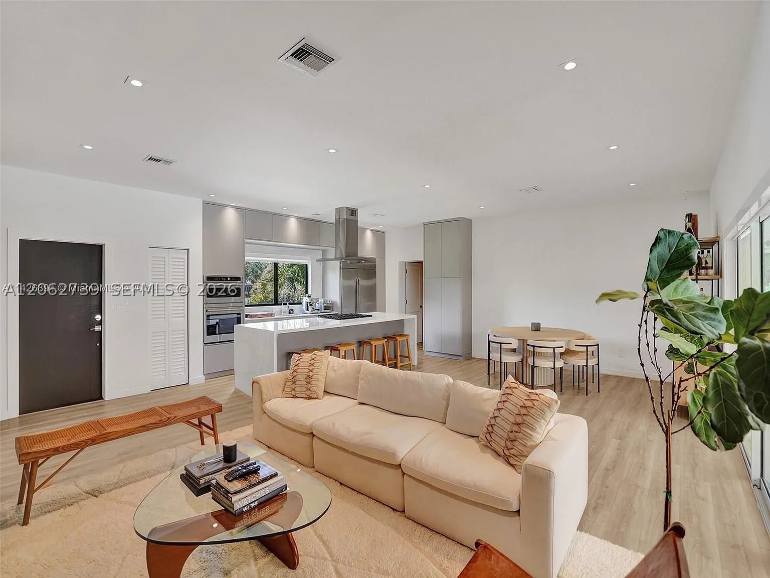 5705 SW 60th Ave #NA South Miami, FL 33143