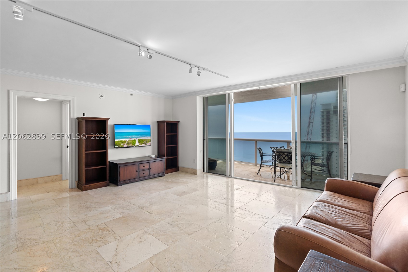 image Ocean Three11