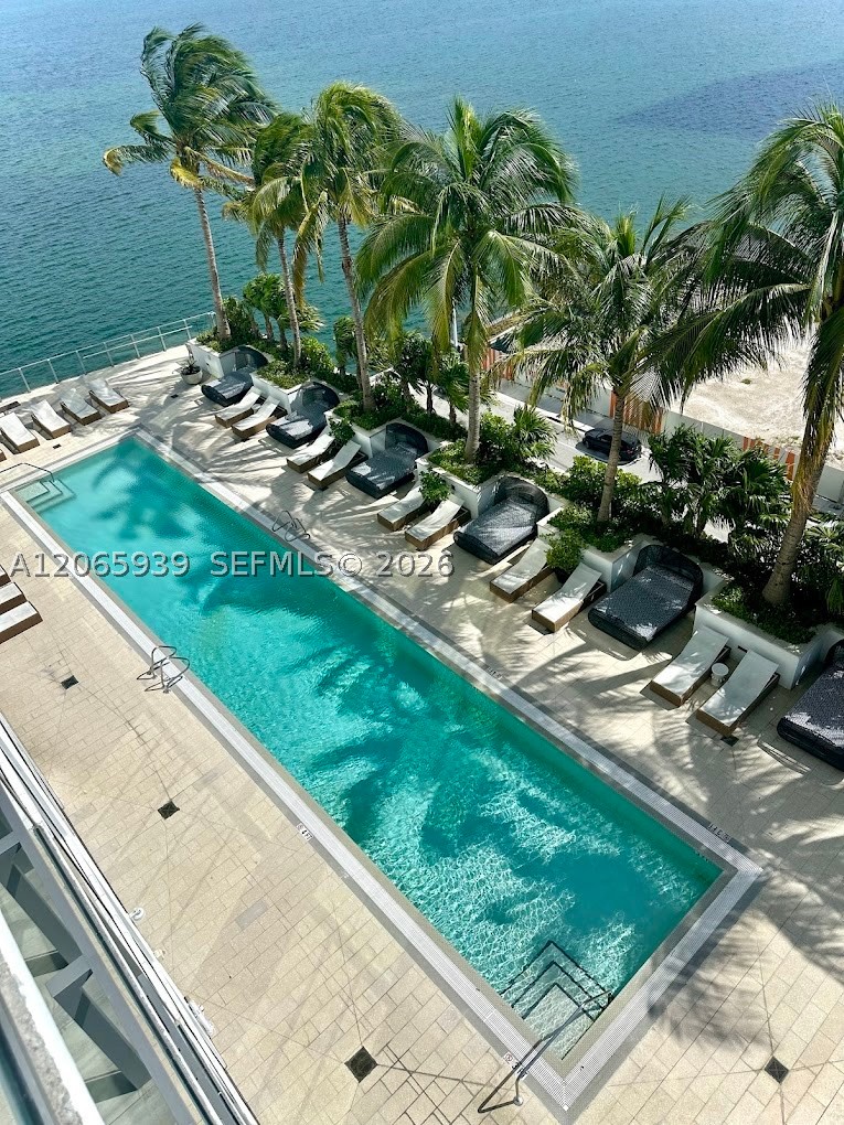 image Biscayne Beach2