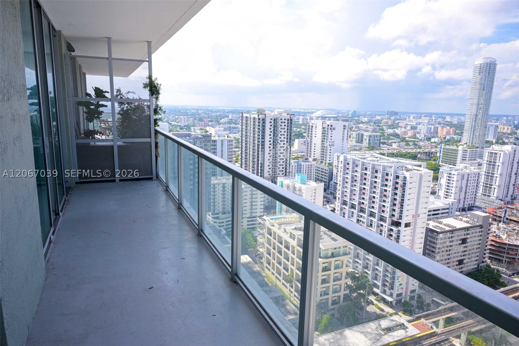 image Axis on Brickell North0