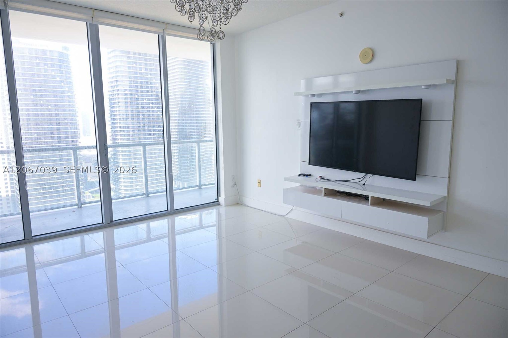 image Axis on Brickell North6