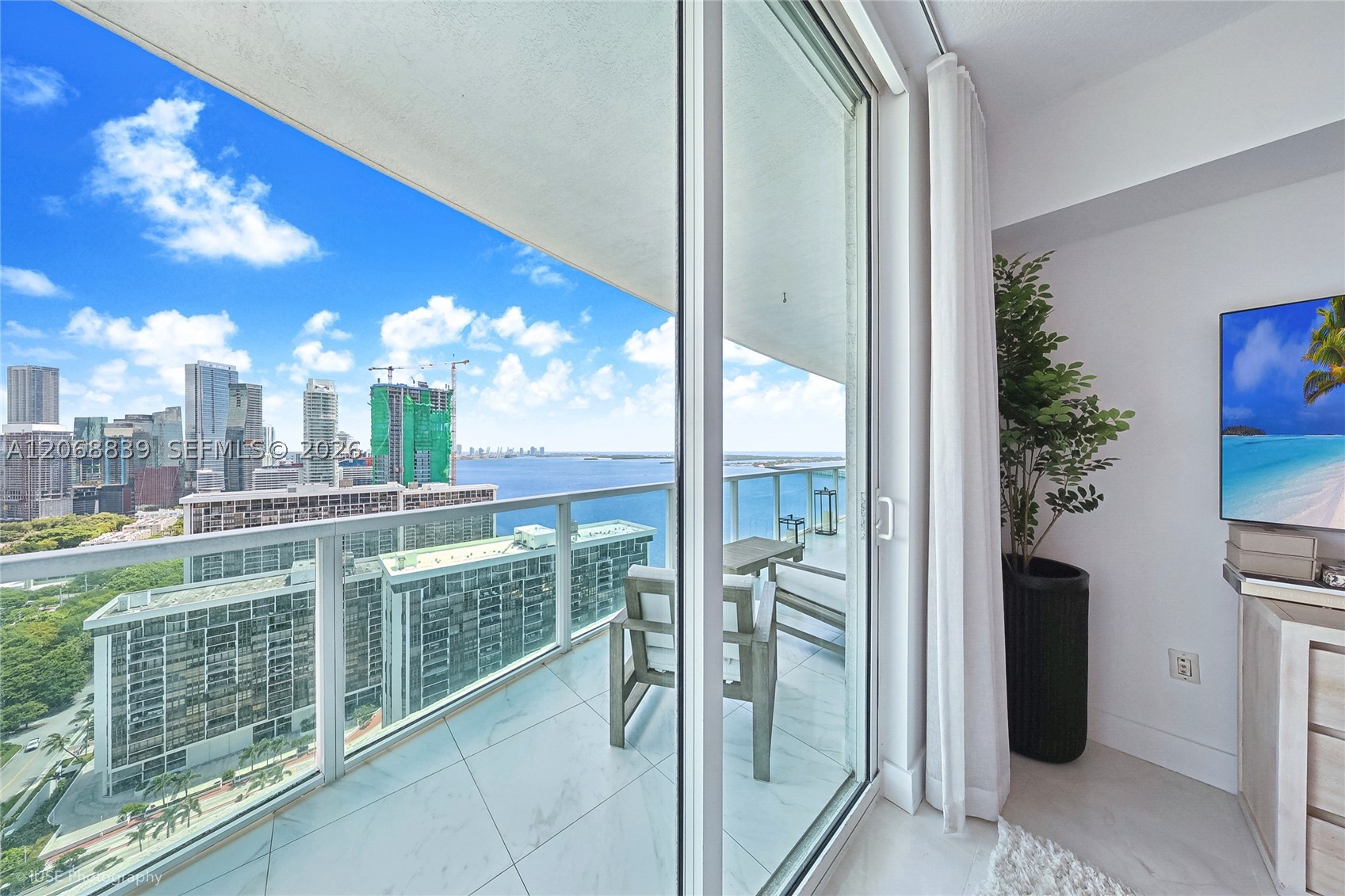 image Skyline on Brickell16