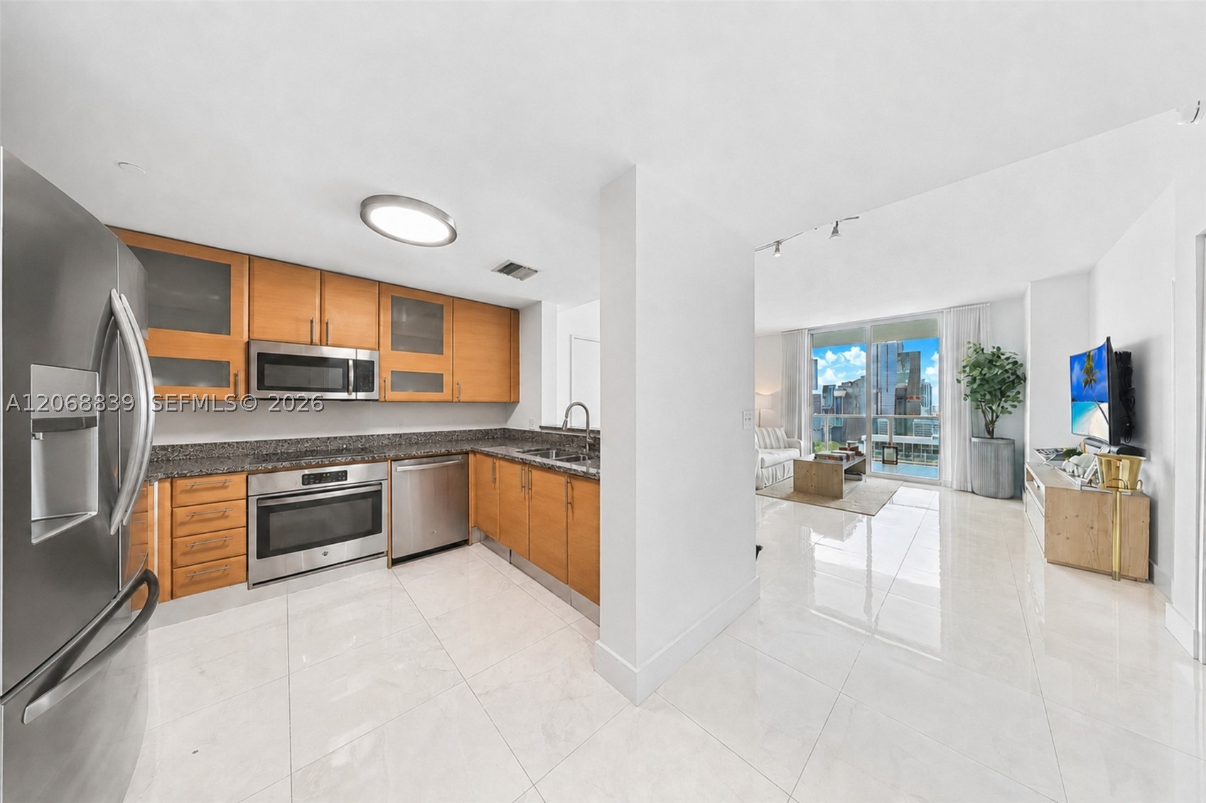 image Skyline on Brickell8