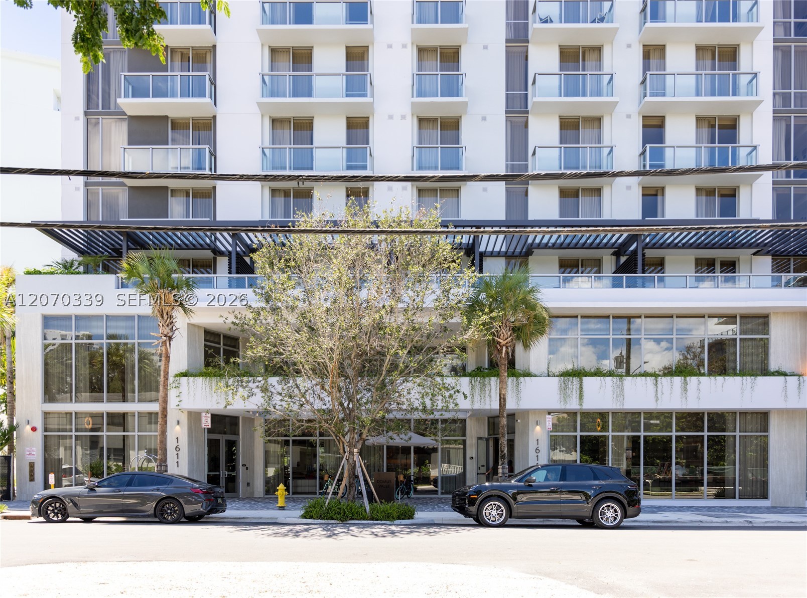 1611 SW 2nd Ave #709