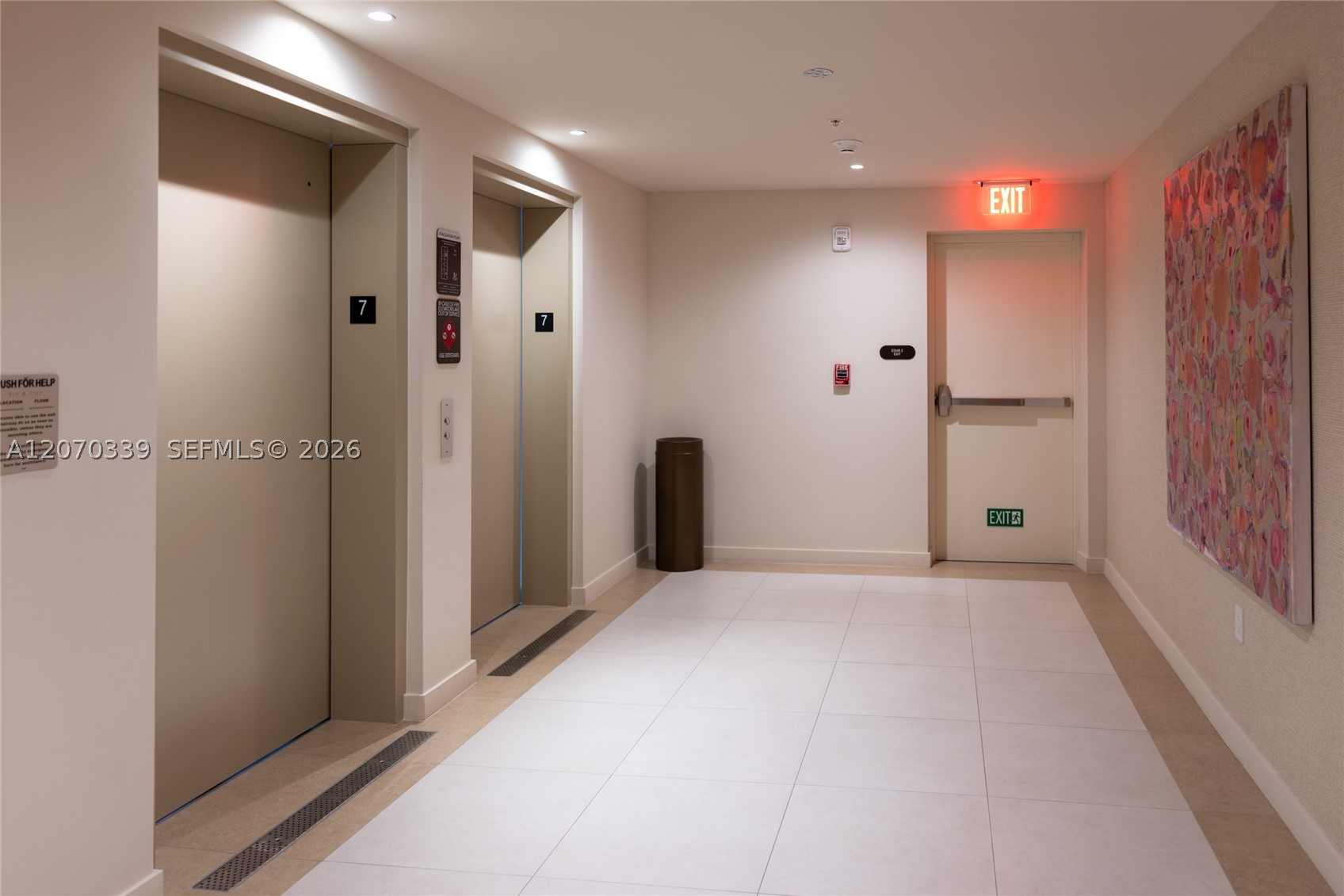 1611 SW 2nd Ave #709 Miami, FL 33129