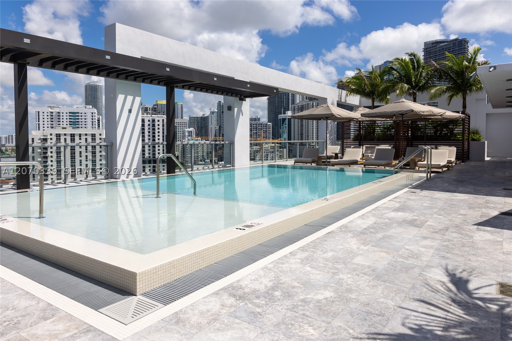 1611 SW 2nd Ave #709 Miami, FL 33129