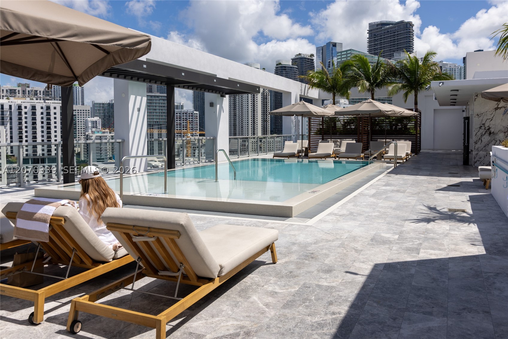 1611 SW 2nd Ave #709 Miami, FL 33129