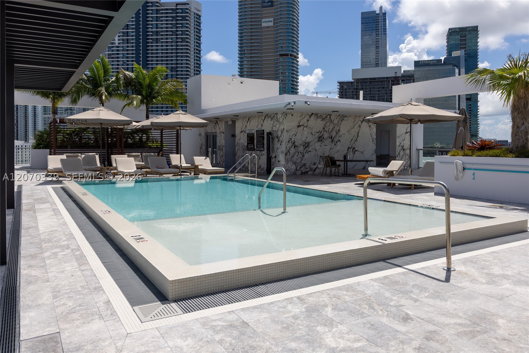 1611 SW 2nd Ave #709 Miami, FL 33129