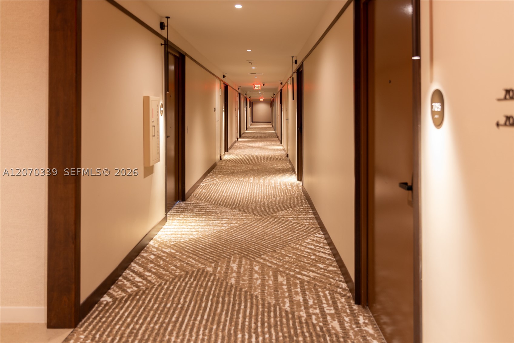 1611 SW 2nd Ave #709 Miami, FL 33129