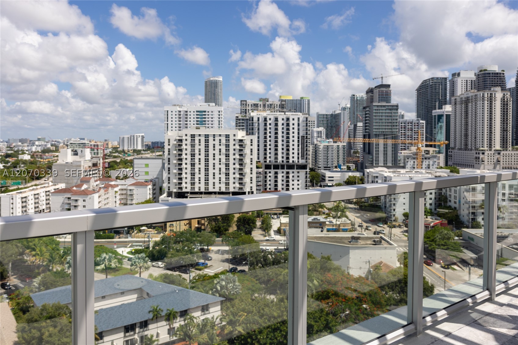 1611 SW 2nd Ave #709 Miami, FL 33129