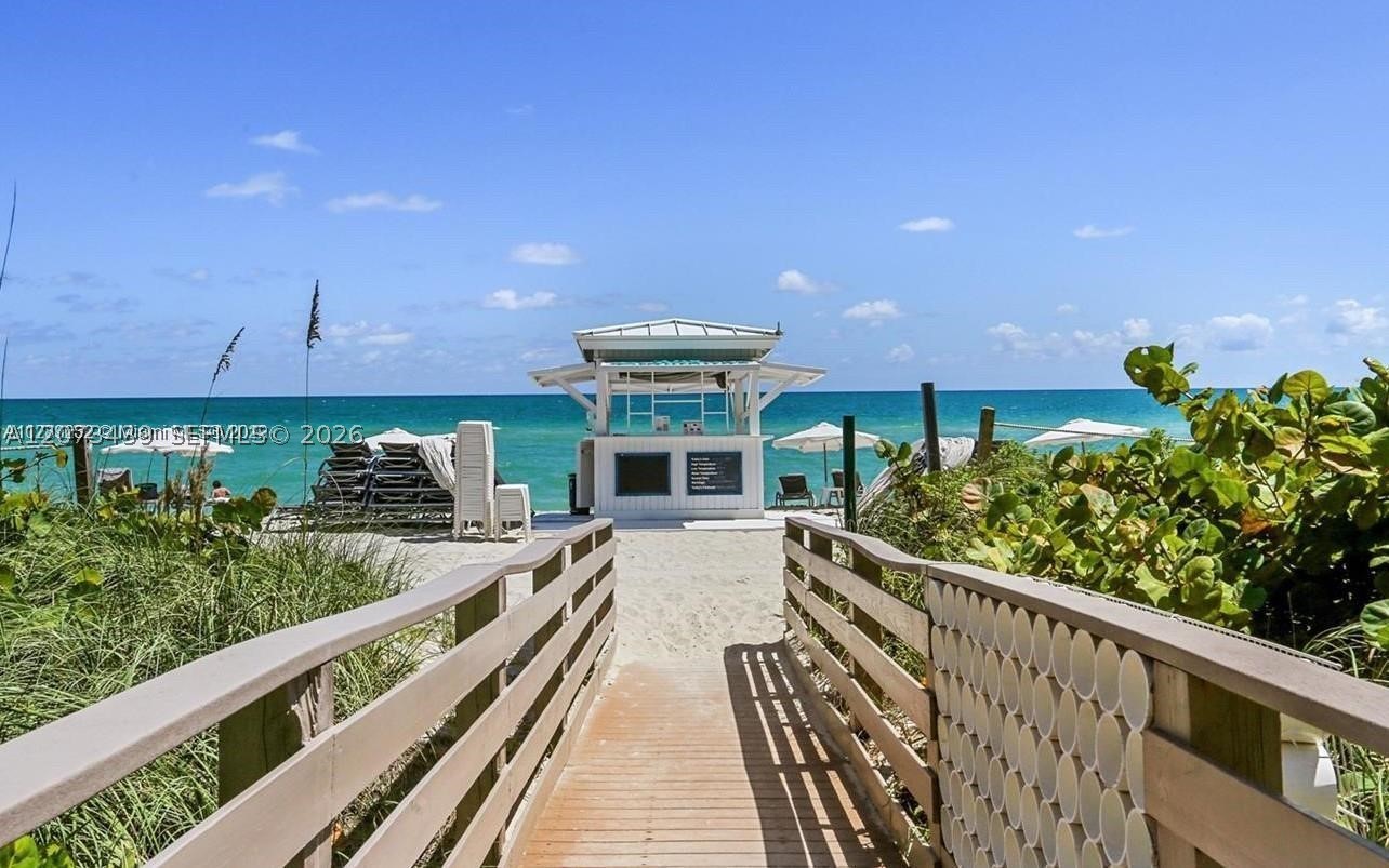 4779 Collins Ave #3708 Miami Beach, FL 33140